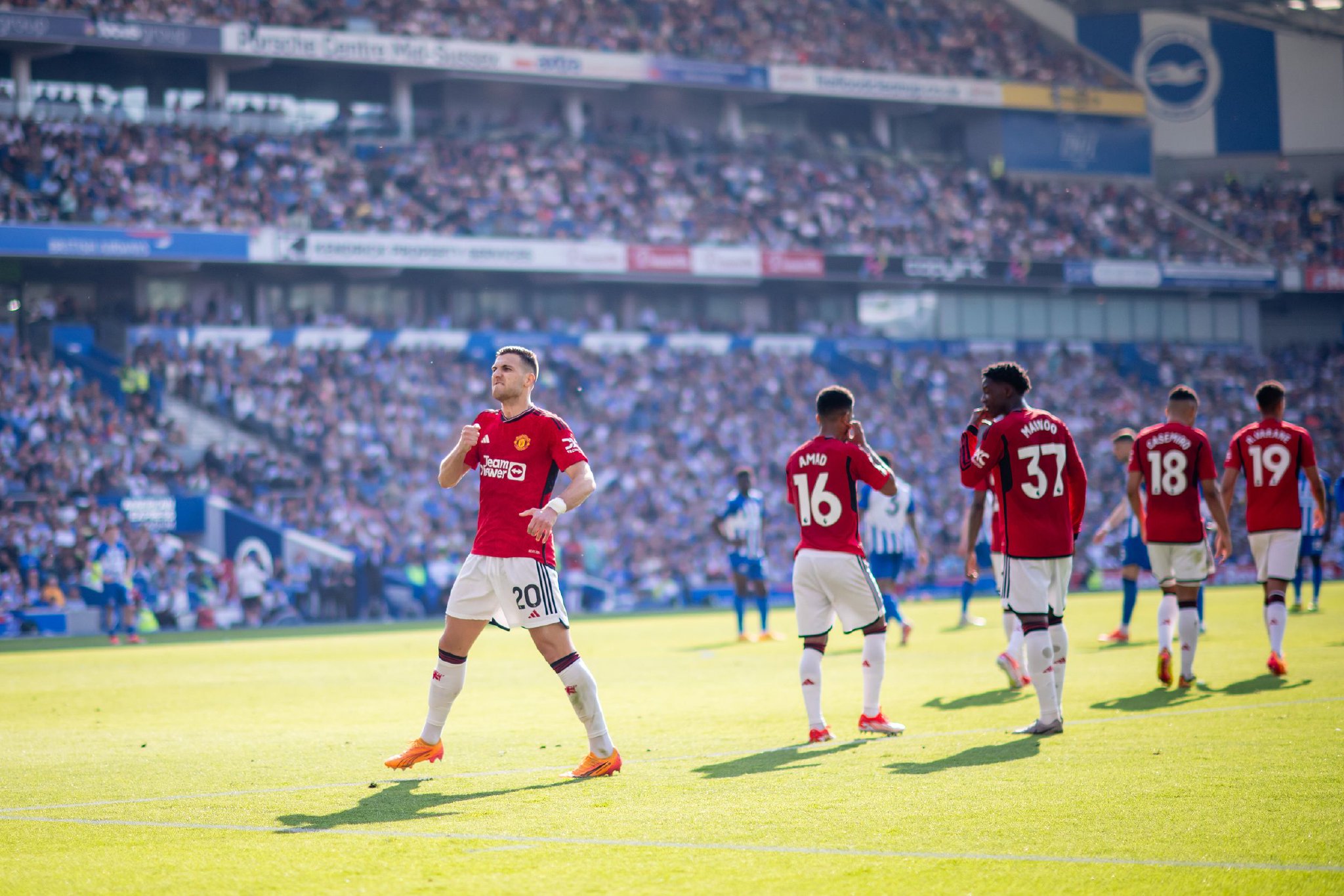 亮相赛场的 亮相赛场的